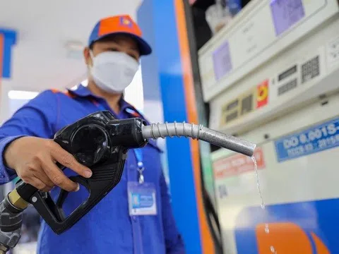 CPI tháng 4 tăng nhẹ do tác động của giá xăng dầu