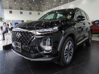 Nhiều xe crossover 7 chỗ giảm giá mạnh xuống mức dưới 1 tỷ đồng