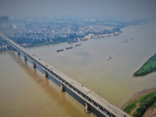 Cầu Thăng Long tạm 'đóng cửa', các tuyến xe buýt sẽ di chuyển qua đâu?
