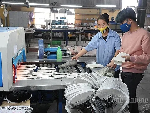 Việt Nam đang xếp thứ hai thế giới về xuất khẩu giày dép