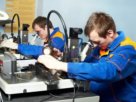 Việt Nam có gần 162.000 lao động nước ngoài đang làm việc