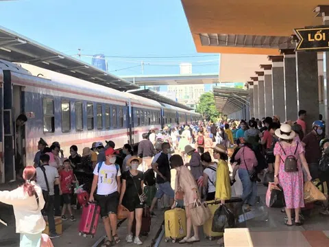 Đường sắt giảm giá vé tàu Bắc - Nam với nhiều ưu đãi siêu hấp dẫn trước cao điểm hè