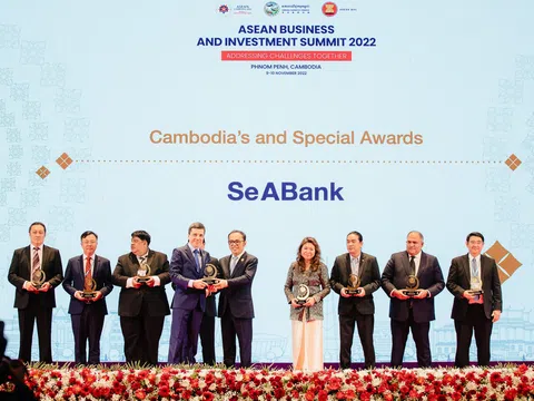 SeABank là doanh nghiệp Việt Nam duy nhất nhận giải thưởng đặc biệt Cấp khu vực ASEAN Business Award 2022