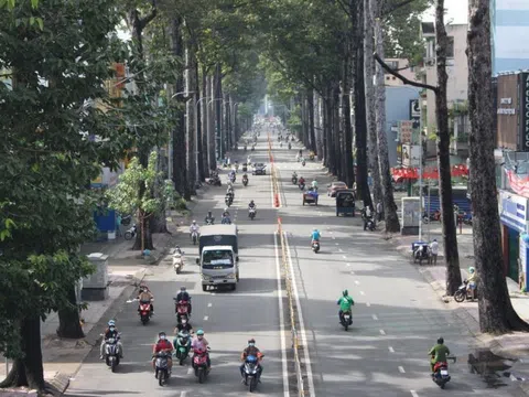 Bộ Y tế đề nghị cho phép phương tiện giao thông công cộng hoạt động tại địa phương, vùng có nguy cơ thấp và trung bình