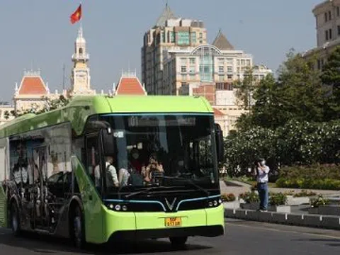 VinBus khai trương tuyến buýt điện đầu tiên kết nối mạng lưới vận tải công cộng TP. HCM