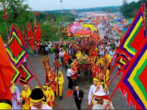 Người lao động làm việc vào ngày giỗ tổ Hùng Vương sẽ được tính lương như thế nào?