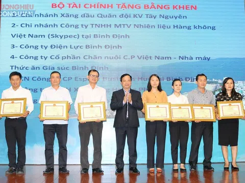 Bình Định: Tuyên dương tổ chức và cá nhân thực hiện tốt chính sách, pháp luật thuế năm 2019