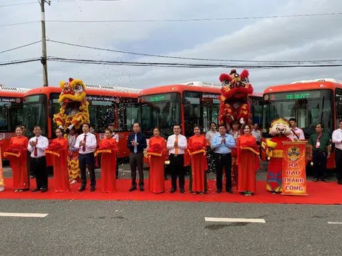 Cần Thơ: Công ty Phương Trang tiếp tục khai trương thêm 2 tuyến xe buýt