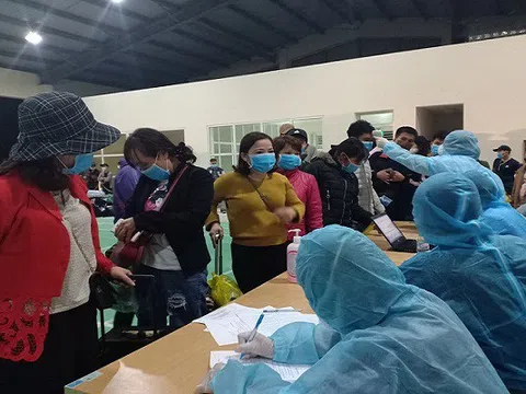 Hà Tĩnh tiếp tục đón, cách ly 136 công dân trở về từ Lào