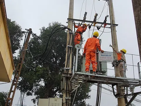 Ngành điện miền Bắc: Khắc phục thiệt hại thiên tai, dịch bệnh - đảm bảo sản xuất, kinh doanh