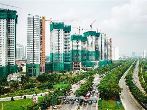 Covid-19: Nhiều ngành khác lao đao, nhưng ông lớn bất động sản vẫn công bố lãi 'khủng'