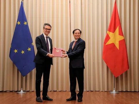 Việt Nam phối hợp với EU sớm đưa Hiệp định EVFTA có hiệu lực