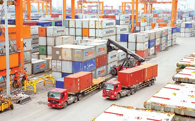 Xuất nhập khẩu năm 2024 dự báo đạt 790 tỷ USD
