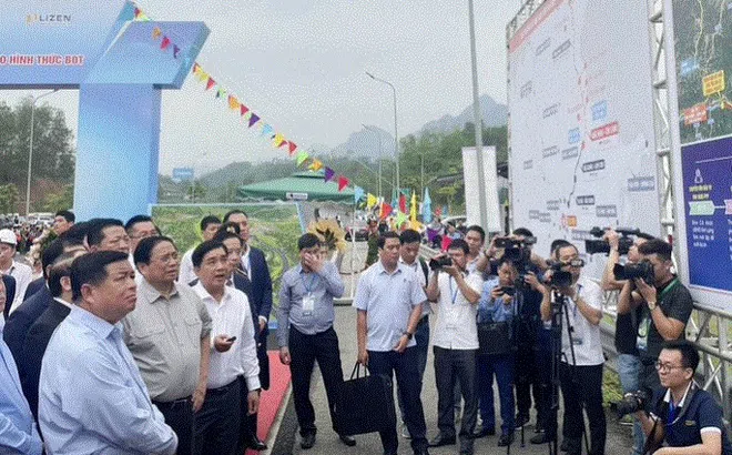 Sáng nay, Thủ tướng phát lệnh khởi công cao tốc cửa khẩu Hữu Nghị - Chi Lăng