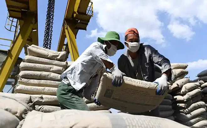 Quý I/2024, Việt Nam thu về gần 304,1 triệu USD từ xuất khẩu xi măng và clinker