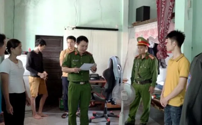 Quảng Bình: Triệt phá đường dây đánh bạc qua mạng hàng trăm tỷ đồng