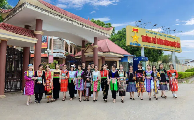 Trường Phổ thông Vùng cao Việt Bắc: 65 năm một chặng đường