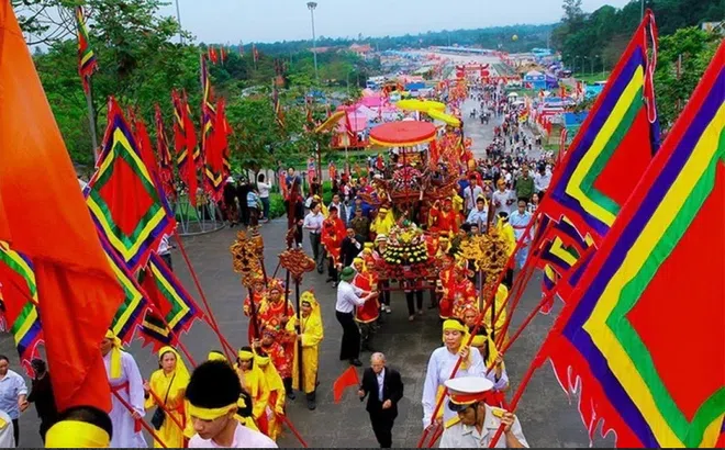 Người lao động làm việc vào ngày giỗ tổ Hùng Vương sẽ được tính lương như thế nào?