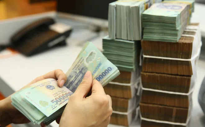 Lãi suất điều hành có thể tăng lên 4,5% vào cuối năm 2022