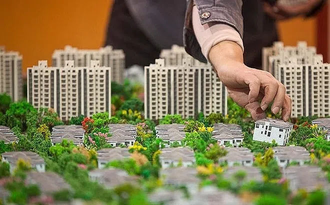 Doanh nghiệp ngành bất động sản chiếm 43/69 tổ chức phát hành chậm trả nợ TPDN