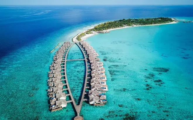Cách xử lý rác thải đột phá hướng tới du lịch bền vững của Maldives