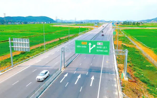 Phê duyệt điều chỉnh Quy hoạch mạng lưới đường bộ thời kỳ 2021 - 2030, tầm nhìn đến năm 2050