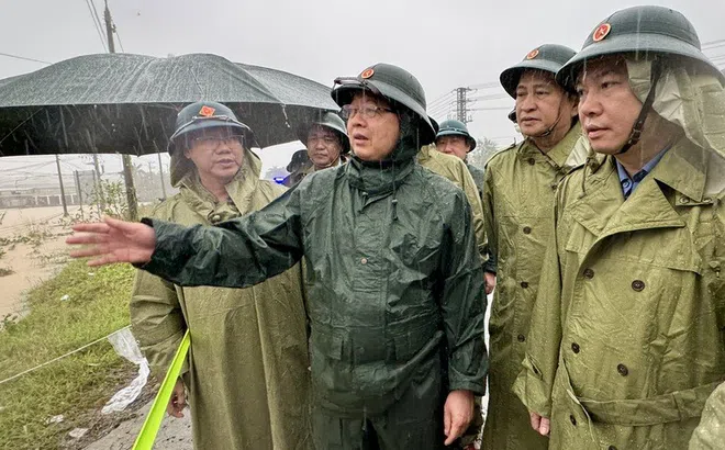 Phó Thủ tướng Hồ Quốc Dũng: Di dời dân ngay trong ngày, tuyệt đối không để xảy ra thiệt hại về người