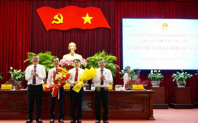 Bầu bổ sung 3 thành viên UBND TP. Cần Thơ nhiệm kỳ 2021-2026