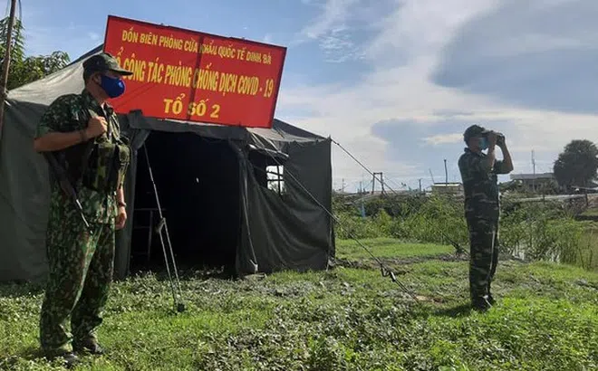 Bộ đội biên phòng thành lập cấp tốc 8 đoàn công tác kiểm tra phòng, chống dịch Covid-19