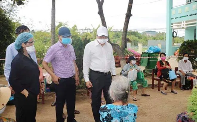 Đà Nẵng: Xét nghiệm gộp nhóm một số khu nhà trọ có đông công nhân, người thuê trọ