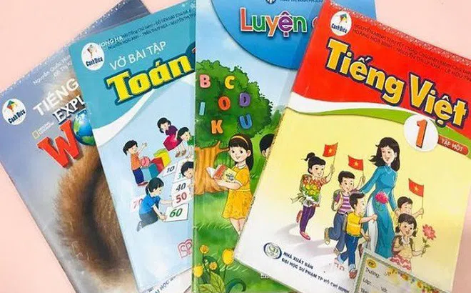Bộ GD&ĐT chỉ đạo kiểm tra, xử lý sau phản ánh về sách tiếng Việt lớp 1