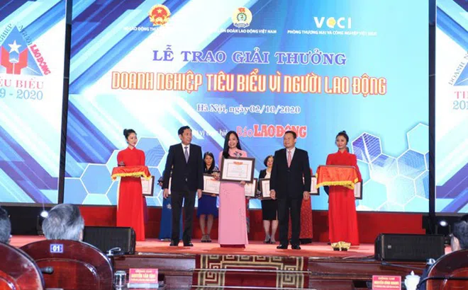 Tổng Công ty Tín Nghĩa: Lần thứ 3 liên tiếp được xếp hạng “Doanh nghiệp tiêu biểu vì Người lao động’’