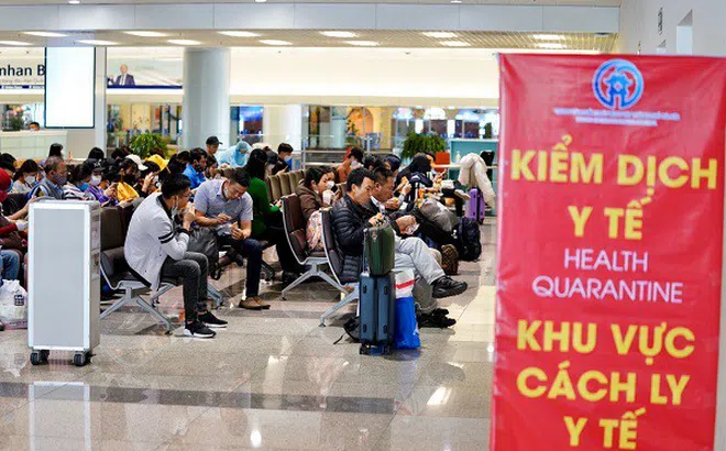 Quản lý chặt chẽ hoạt động xuất nhập cảnh, ngăn ngừa lây lan dịch bệnh