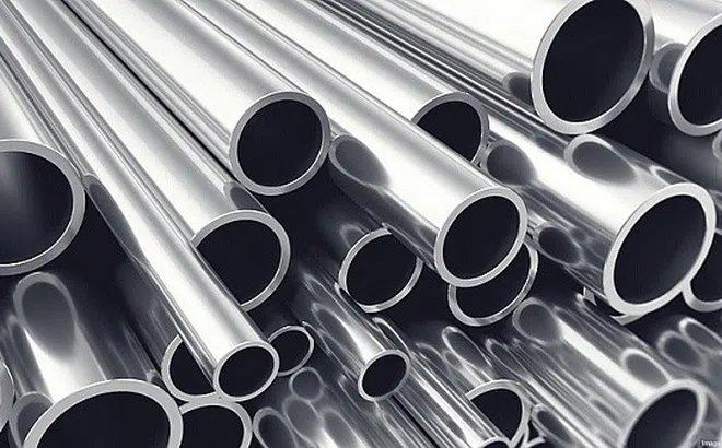 Việt Nam rà soát nhà nhập khẩu mới trong vụ áp thuế chống bán phá giá thép Trung Quốc, Hàn Quốc