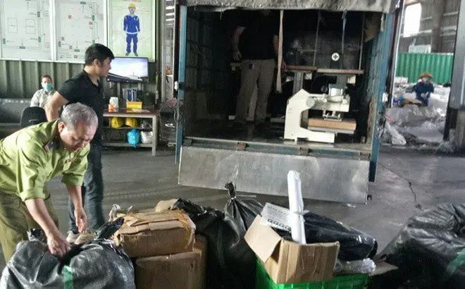 Cục QLTT Bắc Ninh xử phạt trên 70 triệu đồng đối với cơ sở sản xuất, kinh doanh quần áo giả mạo nhãn hiệu