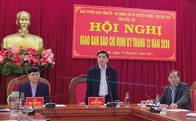 Bí thư Tỉnh ủy Đắk Lắk Bùi Văn Cường: "Báo chí - Cầu nối với chính quyền và doanh nghiệp"