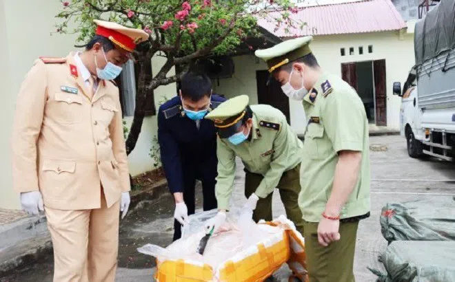 Lực lượng QLTT Lạng Sơn: Không ngưng nghỉ đấu tranh chống hàng giả, hàng nhái