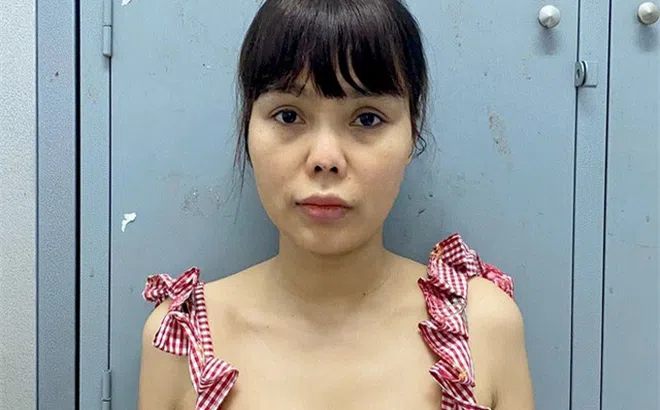 TP.HCM: Tạm giữ nữ quản lý nhà hàng “điều” tiếp viên bán dâm