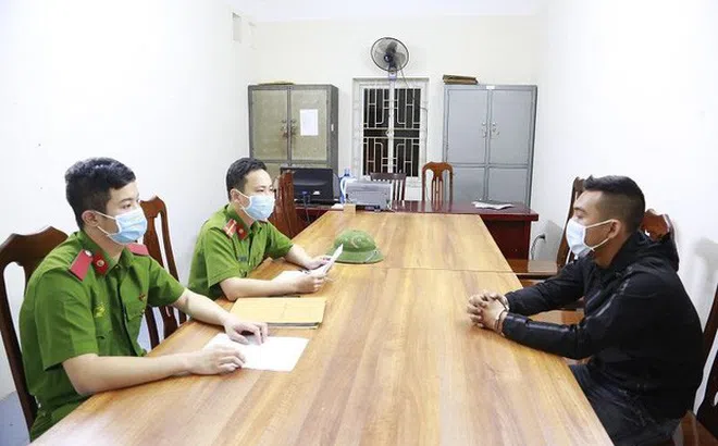 Quảng Ninh: Hai cán bộ bị tấn công khi nhắc nhở hai đối tượng đeo khẩu trang