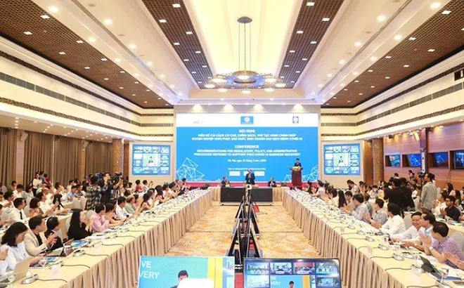 Cải cách hành chính hướng tới nền hành chính phi giấy tờ, giúp DN vực dậy nhanh hơn hậu Covid-19
